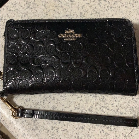 Coach Handbags - Coach Wallet Clutch